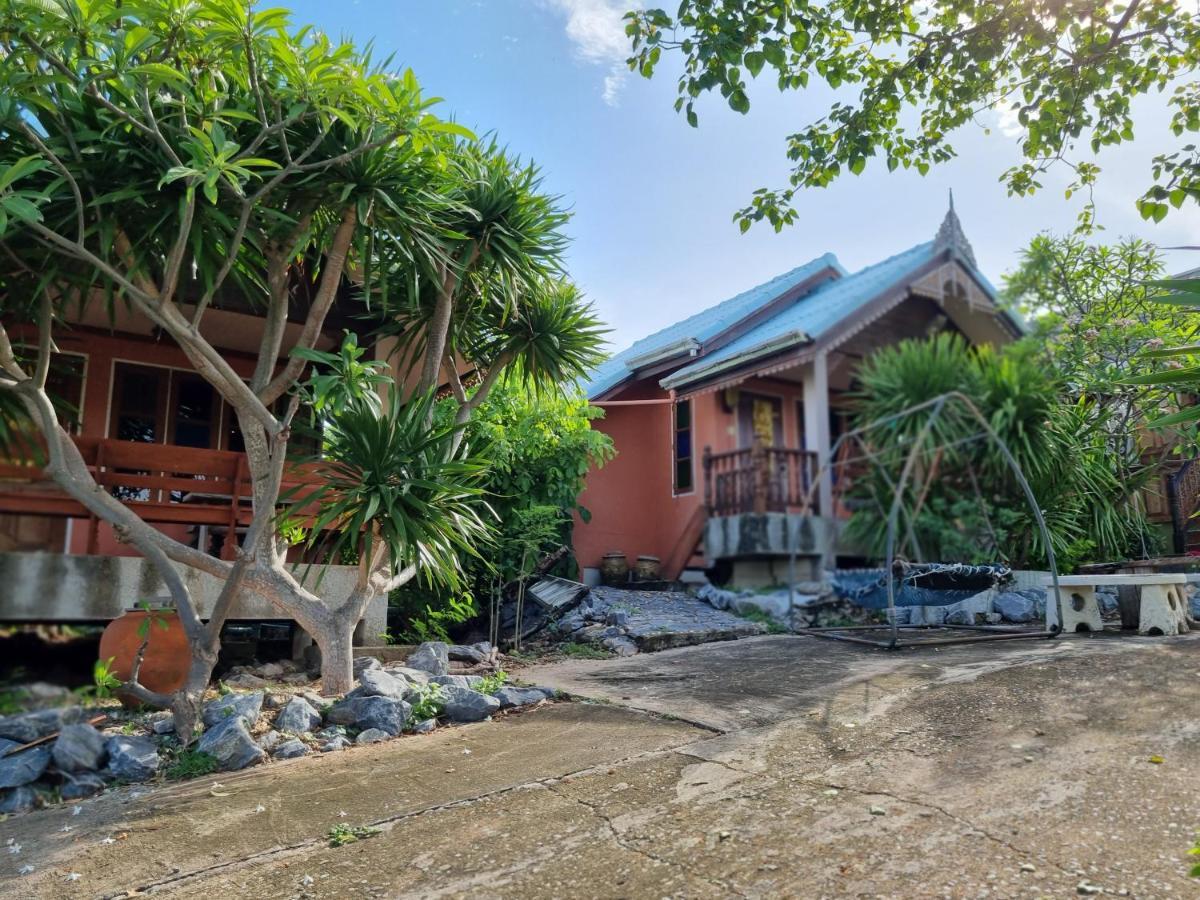 Hello Sichang Bungalow Ko Si Chang Exterior foto